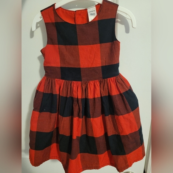 Carters  18m dress - Picture 1 of 3